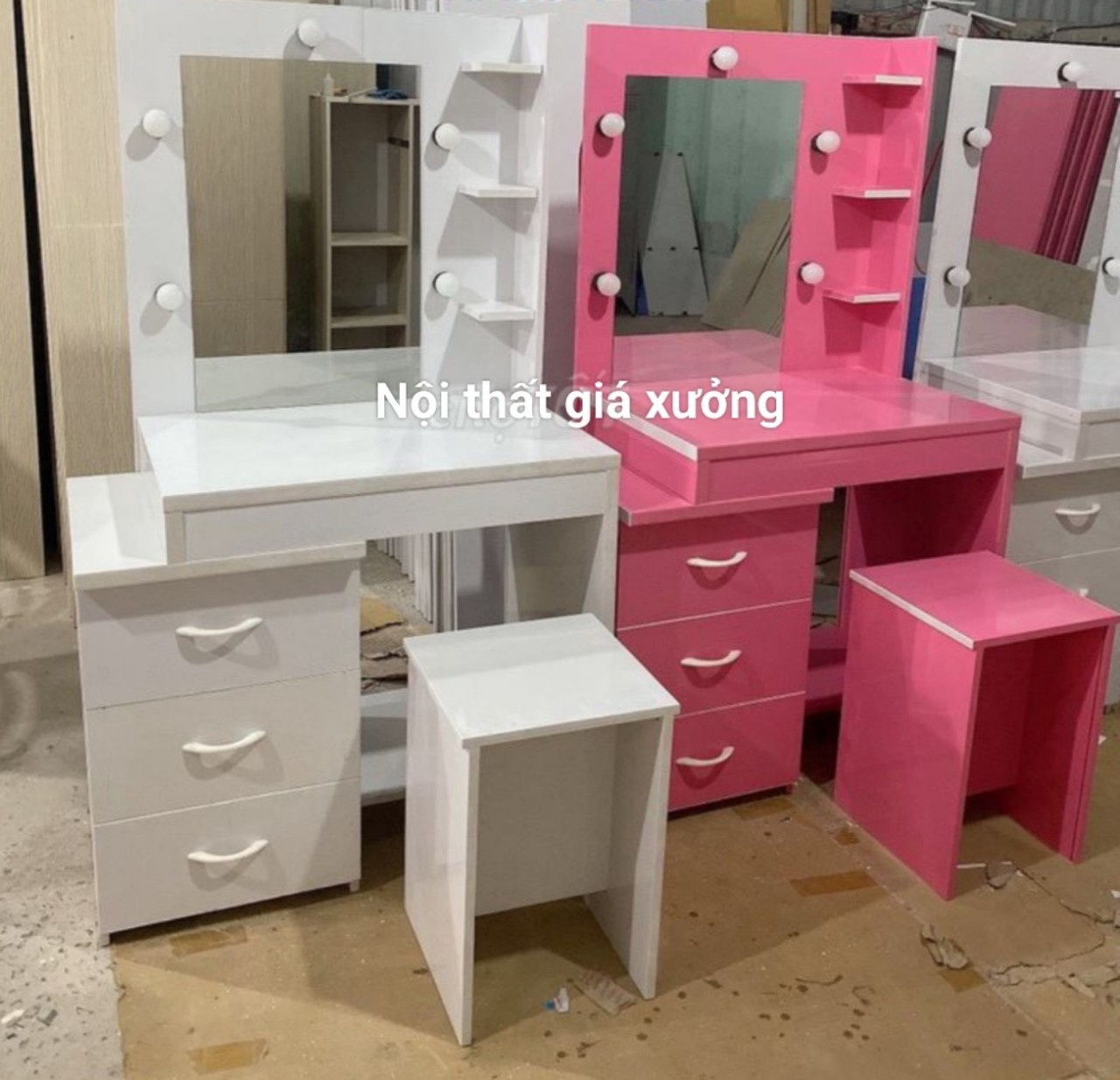 BÀN TRANG ĐIỂM NHỰA ĐÀI LOAN HL21