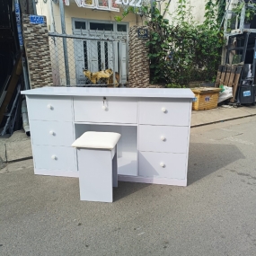 Bàn Trang Điểm Nhựa Đài Loan Cao Cấp HL11