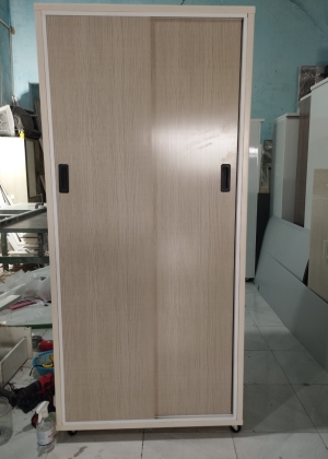 Tủ Nhựa Đại Loan 2 Cánh HL05 - Màu Sồi - Chân Lùa